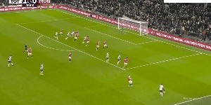 【英超】热刺1比0曼联 麦迪逊致胜加纳乔失良机