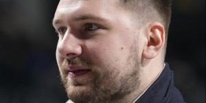 5年前的今天：东契奇成为NBA历史最年轻达成25次三双的球员