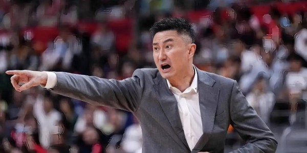 开云移动端-没徐杰真不行，广东2连败球队社媒沦陷，球迷：裁掉奎因2人换大外