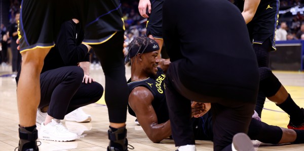 kaiyun-孙悦谈巴特勒赛季报销：黑人骨密度比黄种人大 他定能康复归来