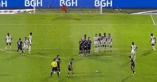 1774663660235096090.gif